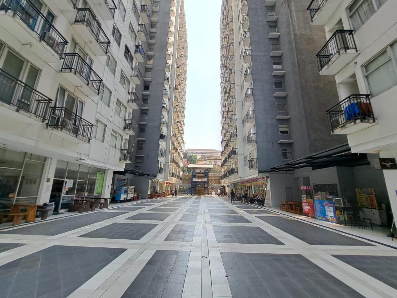 Oyo Life 93855 Apartement The Jarrdin By Apt Property Μπαντούνγκ Εξωτερικό φωτογραφία